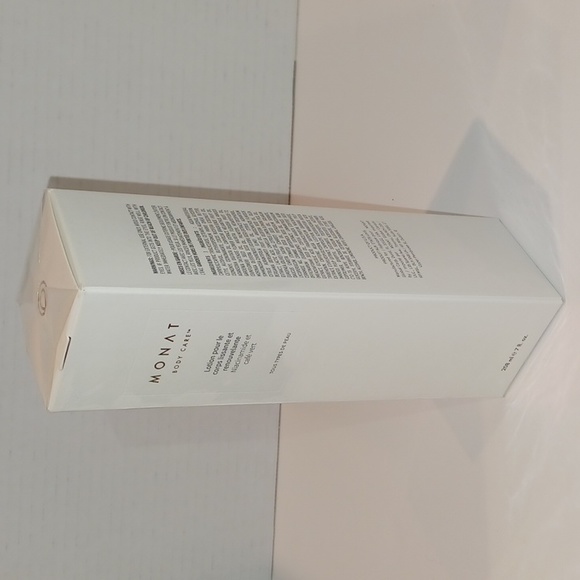 NWT Monat - Smooth & Renew Body Lotion! - Picture 4 of 7